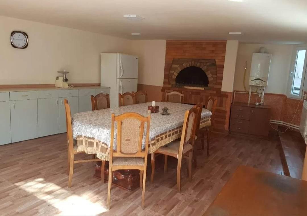 Arman Guest House Дилиян Екстериор снимка